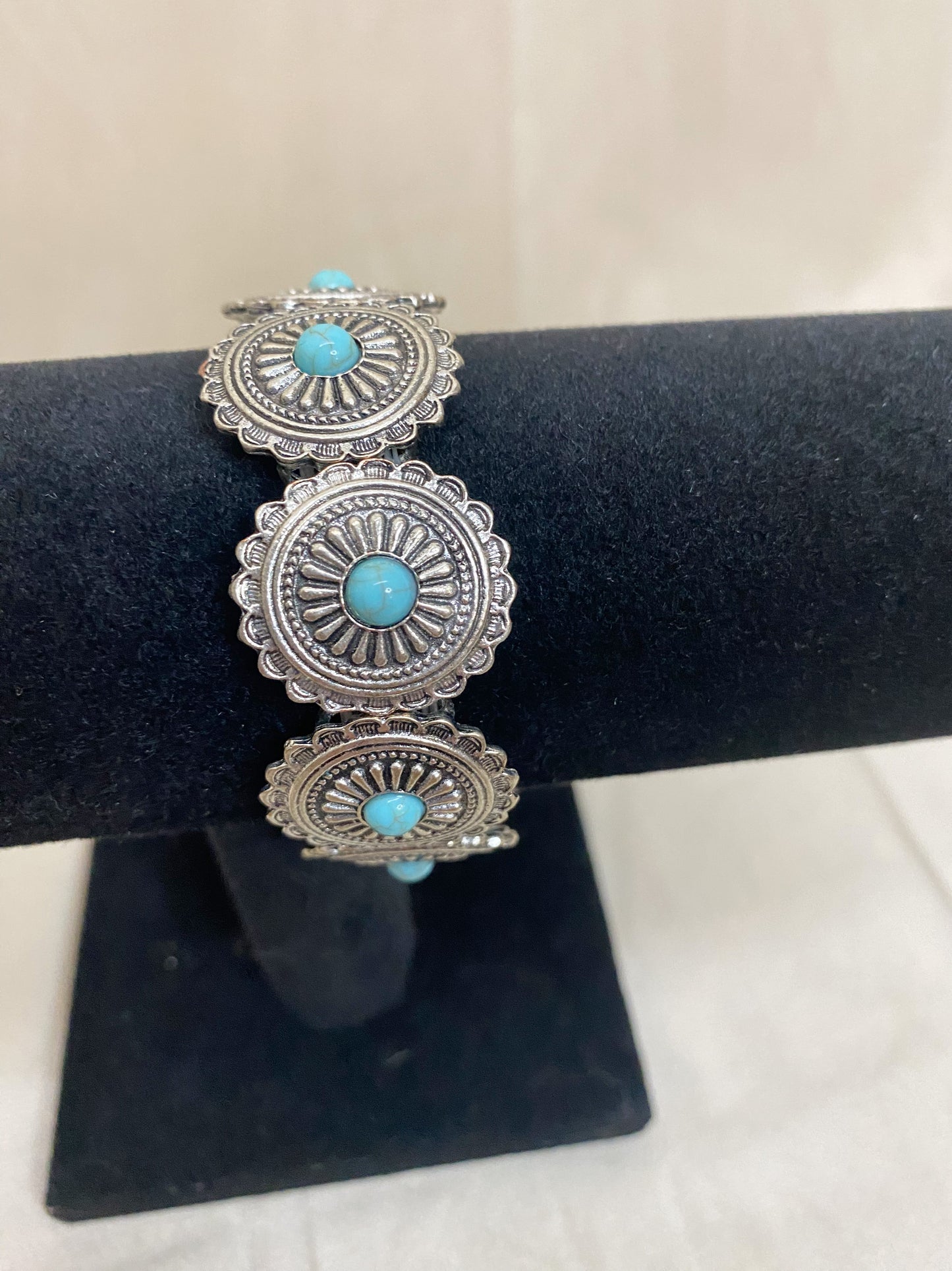Silver Elastic Concho Bracelet with Turquoise